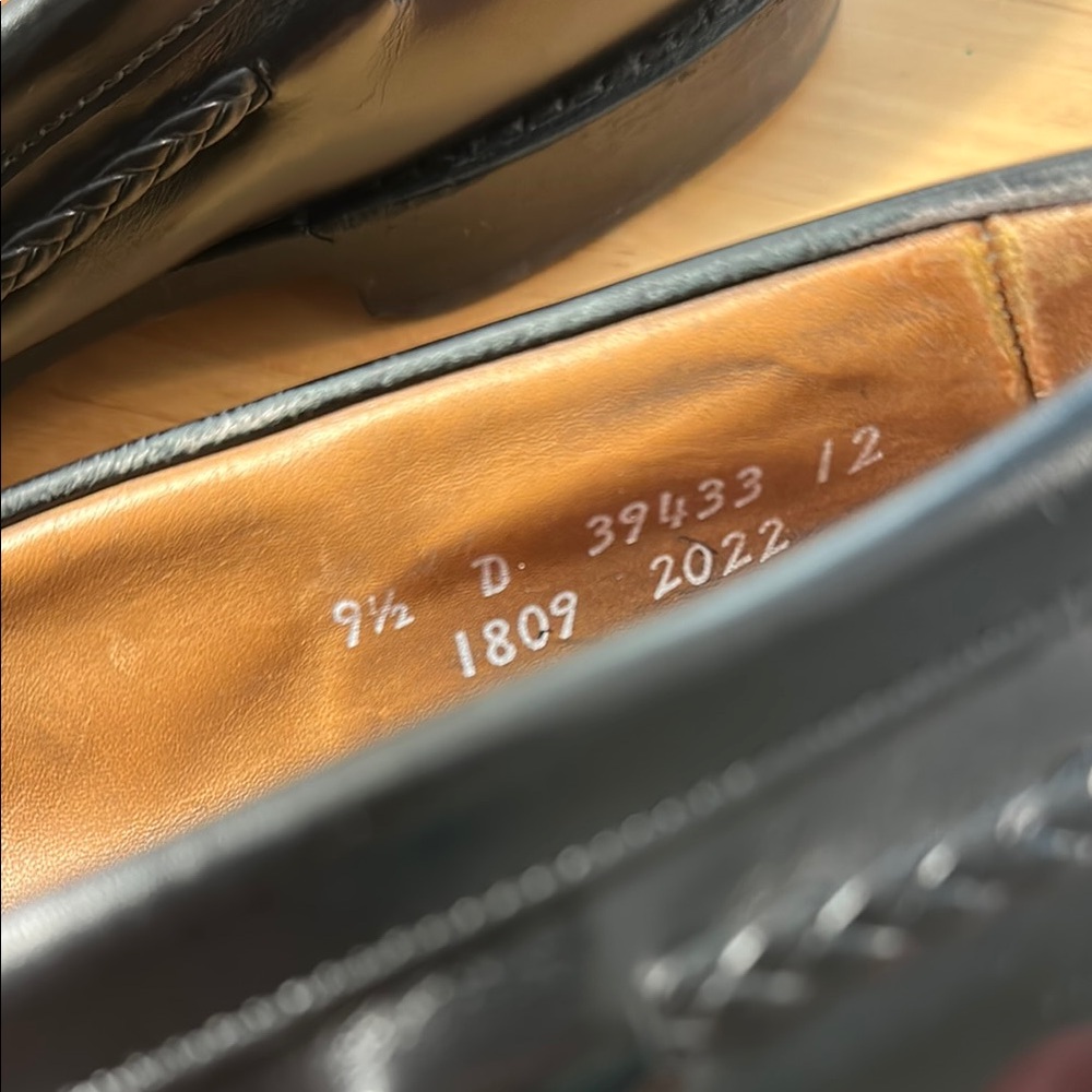 Allen Edmonds ‘Cody’ Black Leather  Loafers - Picture 2 of 10